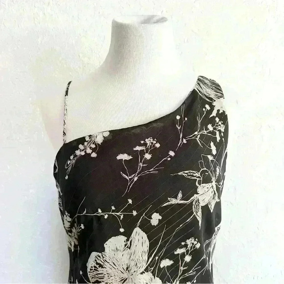 Asymmetrical vintage floral fairy dress size 11‎ - Picture 4 of 14